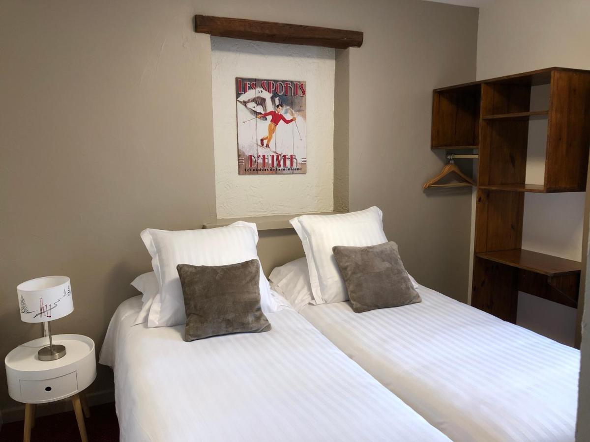 בוי Hotel Genepi מראה חיצוני תמונה