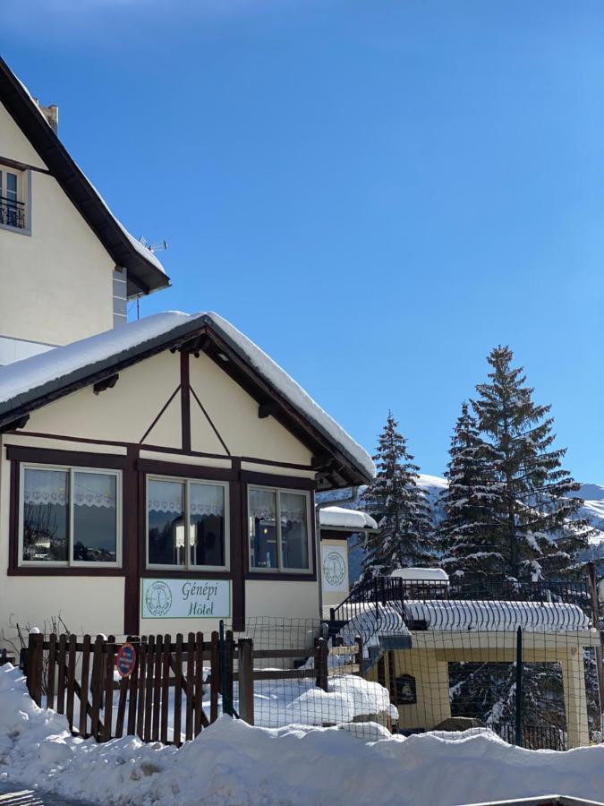 בוי Hotel Genepi מראה חיצוני תמונה