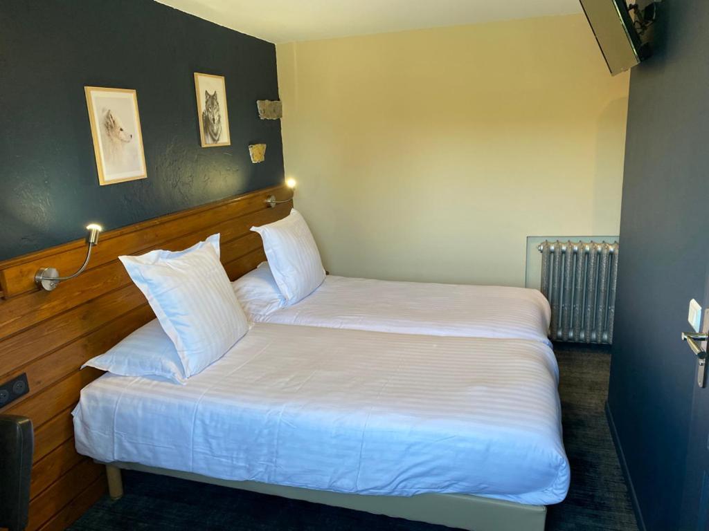 בוי Hotel Genepi מראה חיצוני תמונה