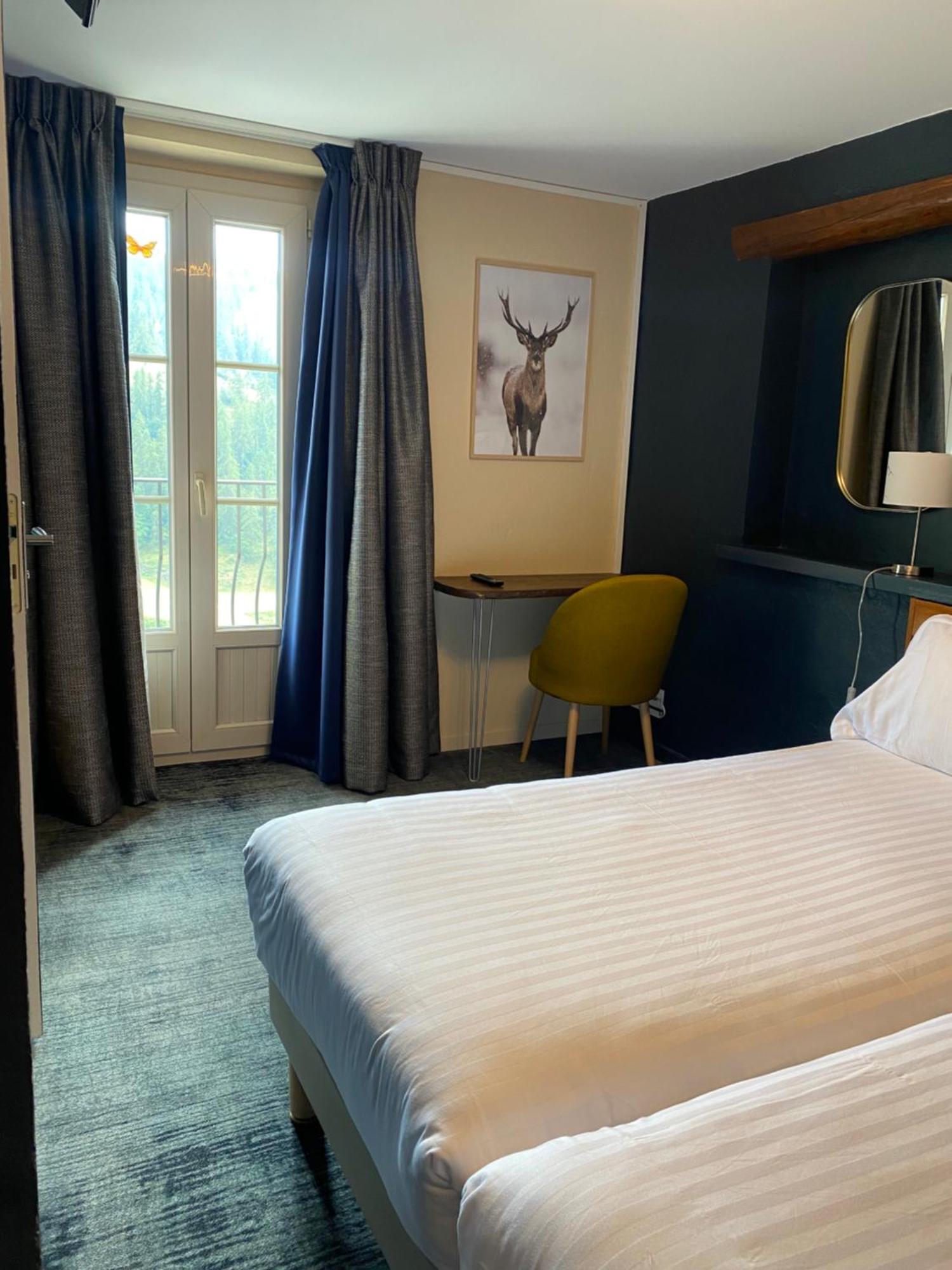 בוי Hotel Genepi מראה חיצוני תמונה
